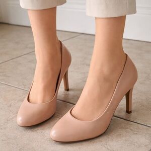 Gianni Bini Blush Cream Heels